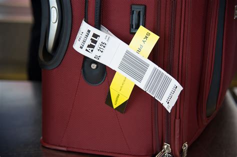 effects of delta rfid baggage tracking system|Delta Leads the Way With RFID Baggag.